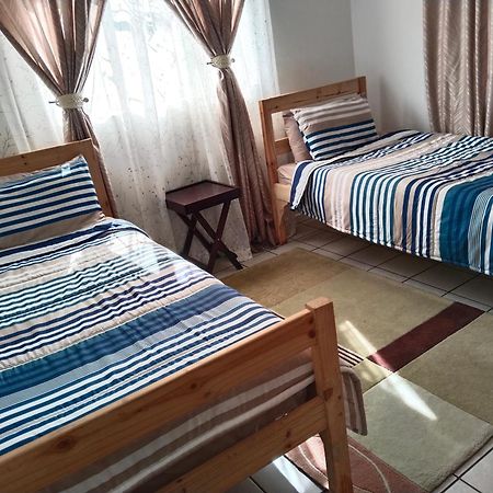 Oak Gardens Bed And Breakfast Ньюкасл Экстерьер фото