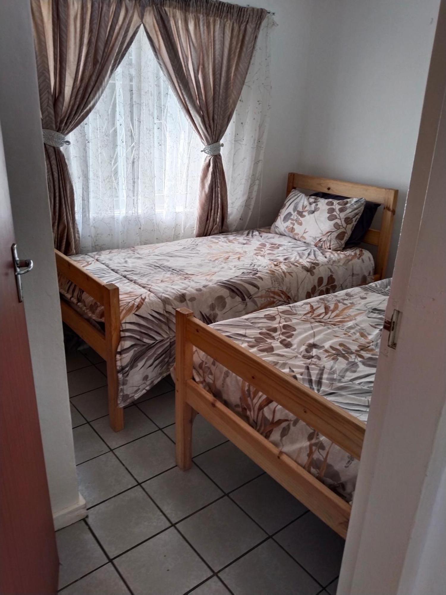 Oak Gardens Bed And Breakfast Ньюкасл Экстерьер фото